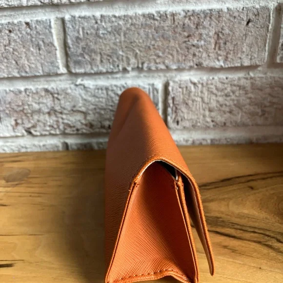 Tory Burch Orange Sunglasses Case - Picture 2 of 6